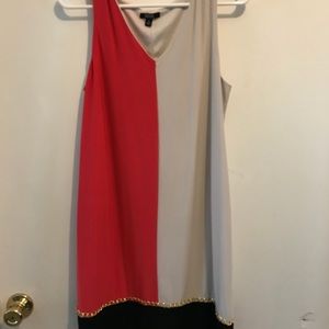Women’s dress